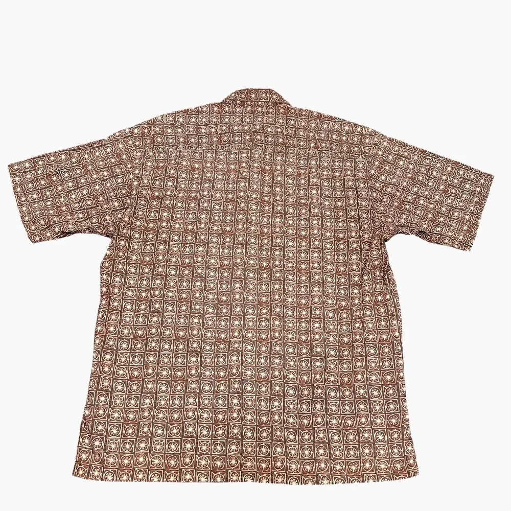 Tori Richard Shirt Mens Medium Brown Cotton Lawn Geometric Button Up Hawaiian - Picture 4 of 9